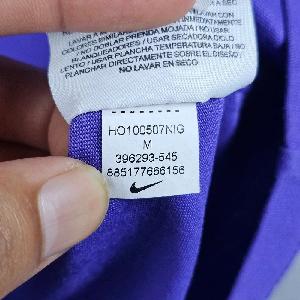 Nike Kobe Bryant Shirt Mens Medium Purple Mamba Mentality Graphic T Short Sleeve